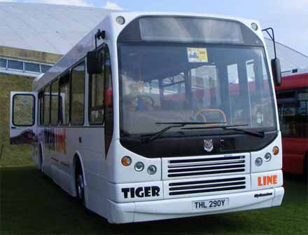 East Lancs Hyline rebody on Leyland Tiger for Tiger Line